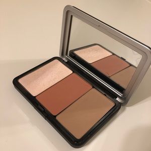 Make Up For Ever Custom Trio